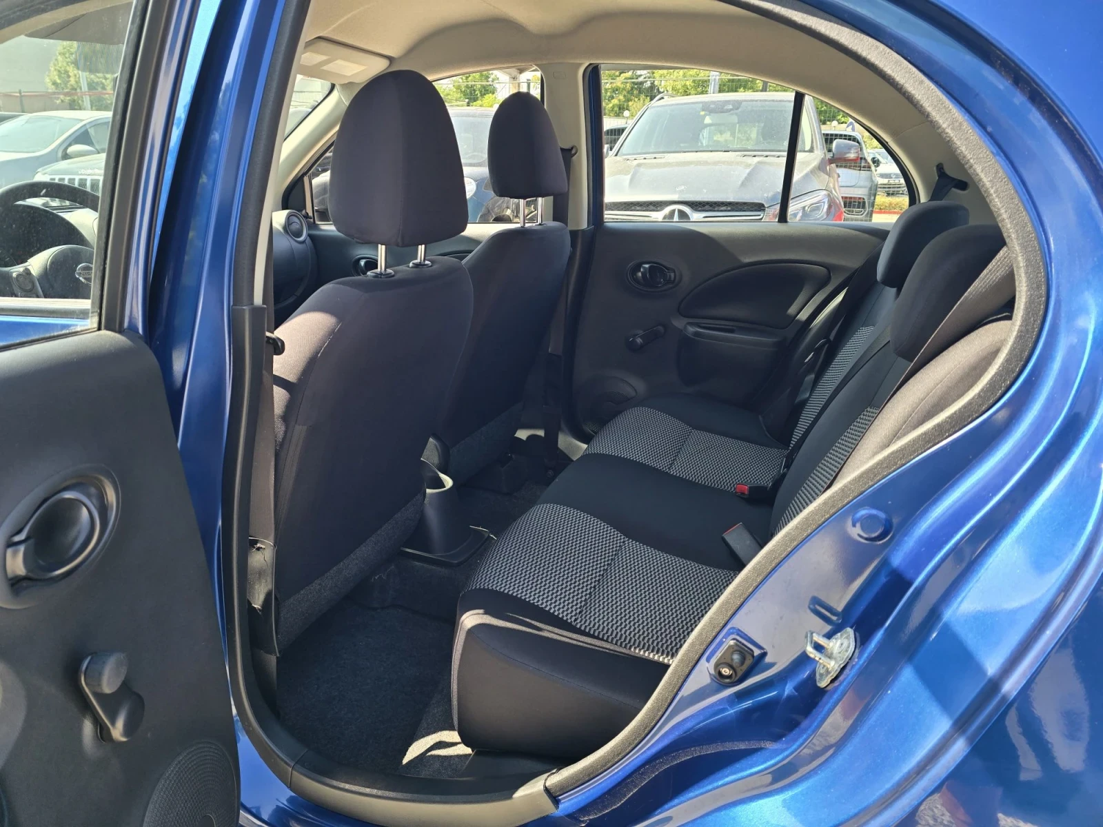 Nissan Micra 1.2i 80к.с 5 скорости , снимка 12 - Автомобили и джипове - 55655110