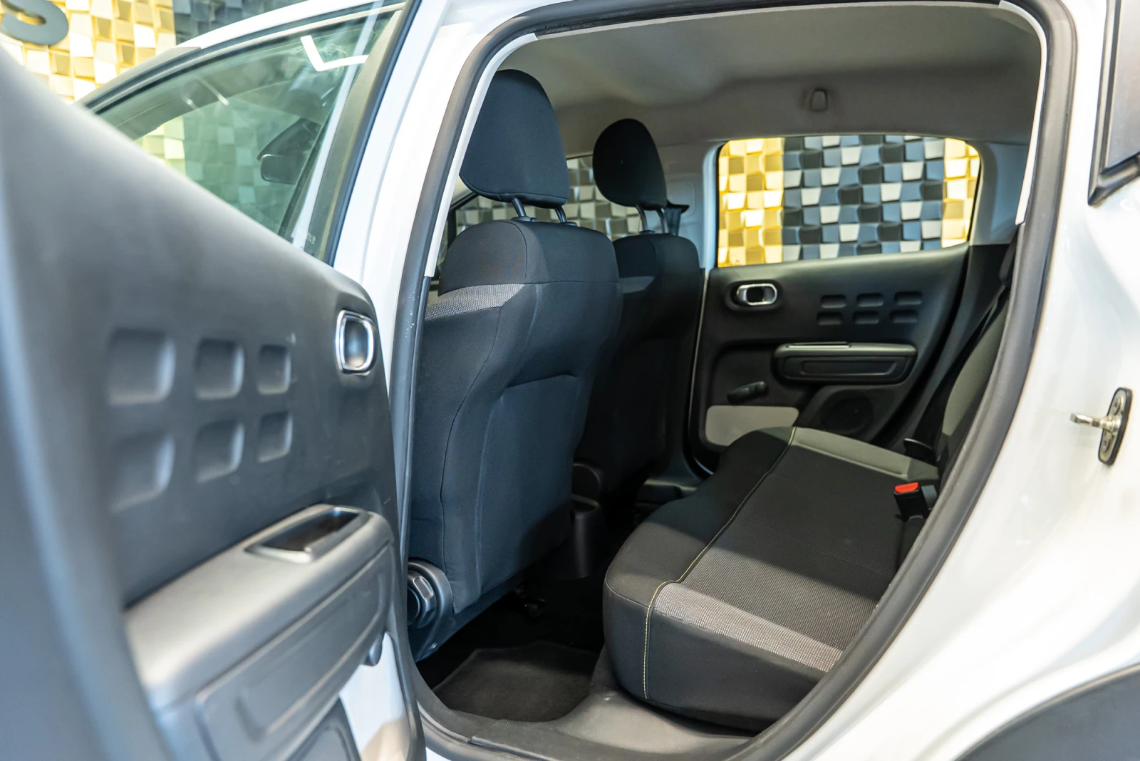 Citroen C3 1.2, снимка 16 - Автомобили и джипове - 55701371