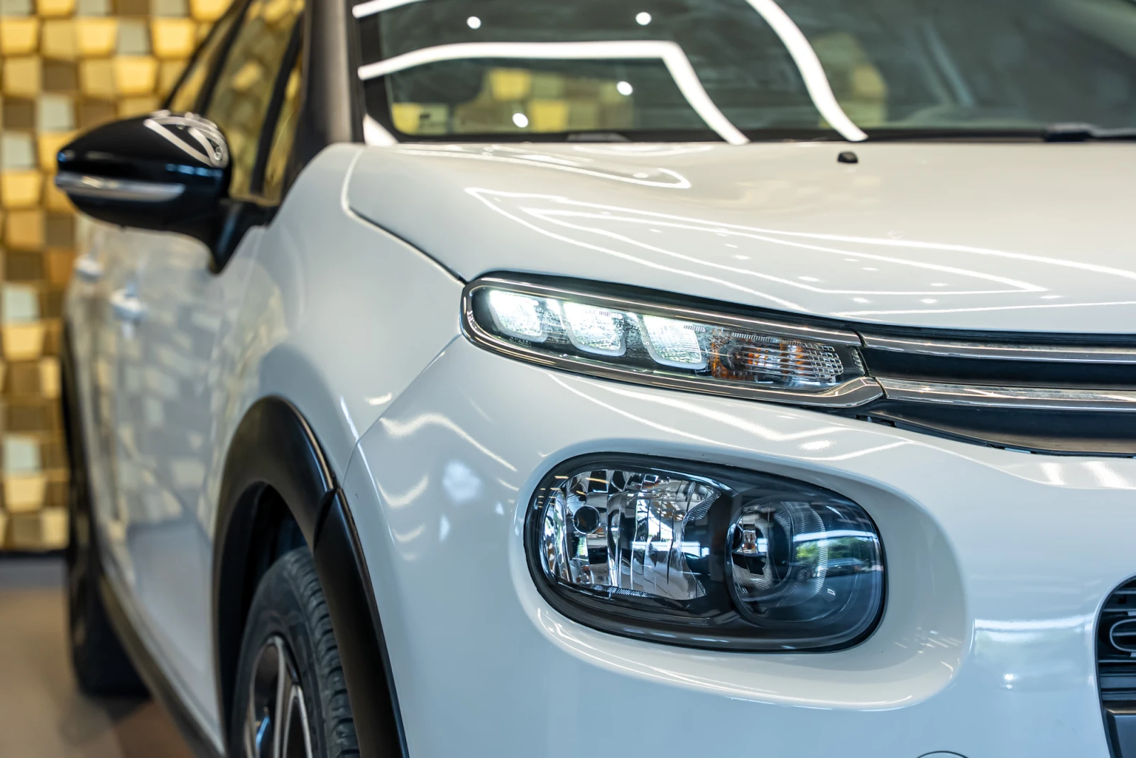 Citroen C3 1.2, снимка 5 - Автомобили и джипове - 55701371