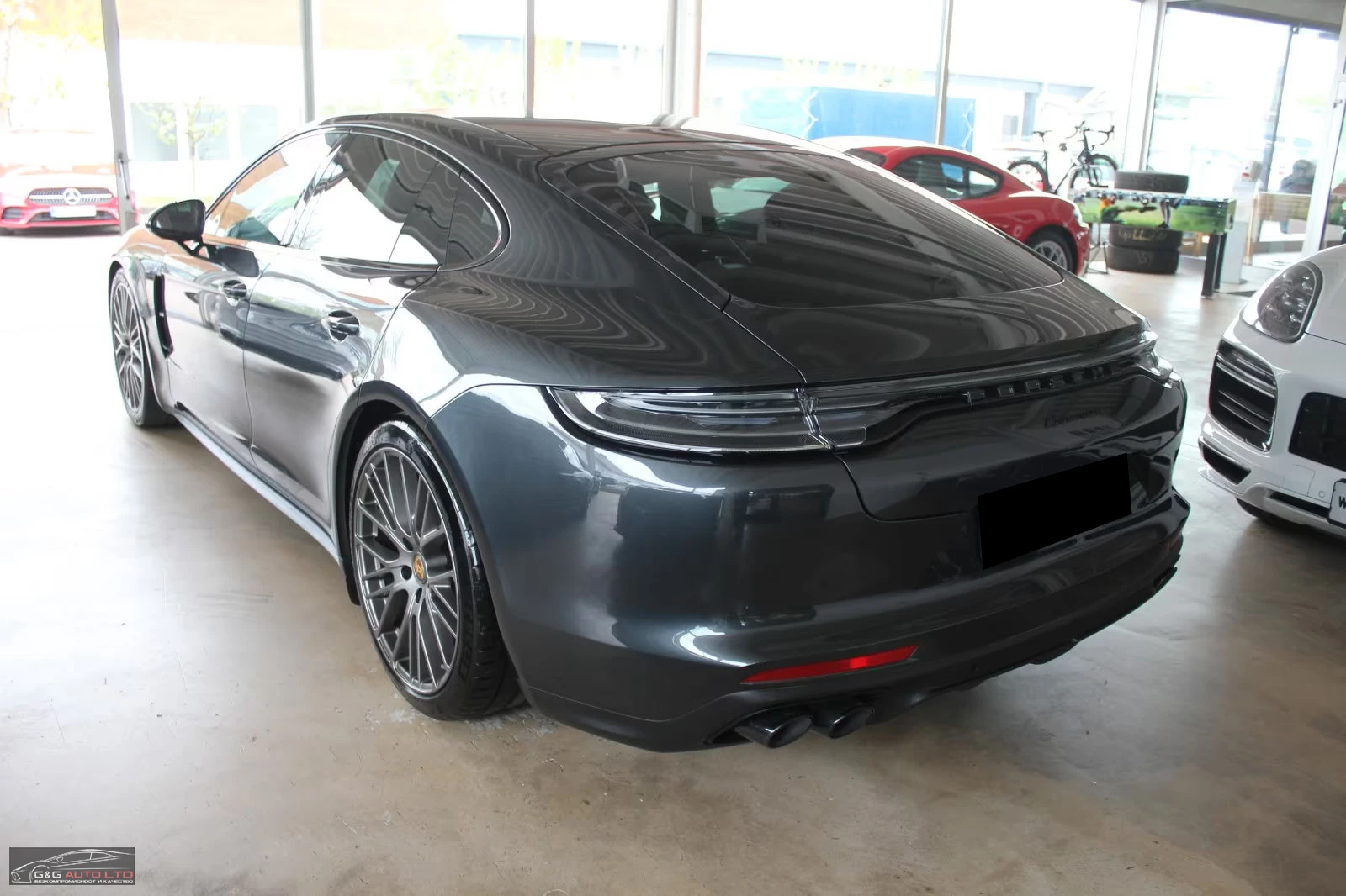 Porsche Panamera PLATINUM/SPORT/860/PANO/BOSE/HUD/CHRONO/848z, снимка 2 - Автомобили и джипове - 55832944