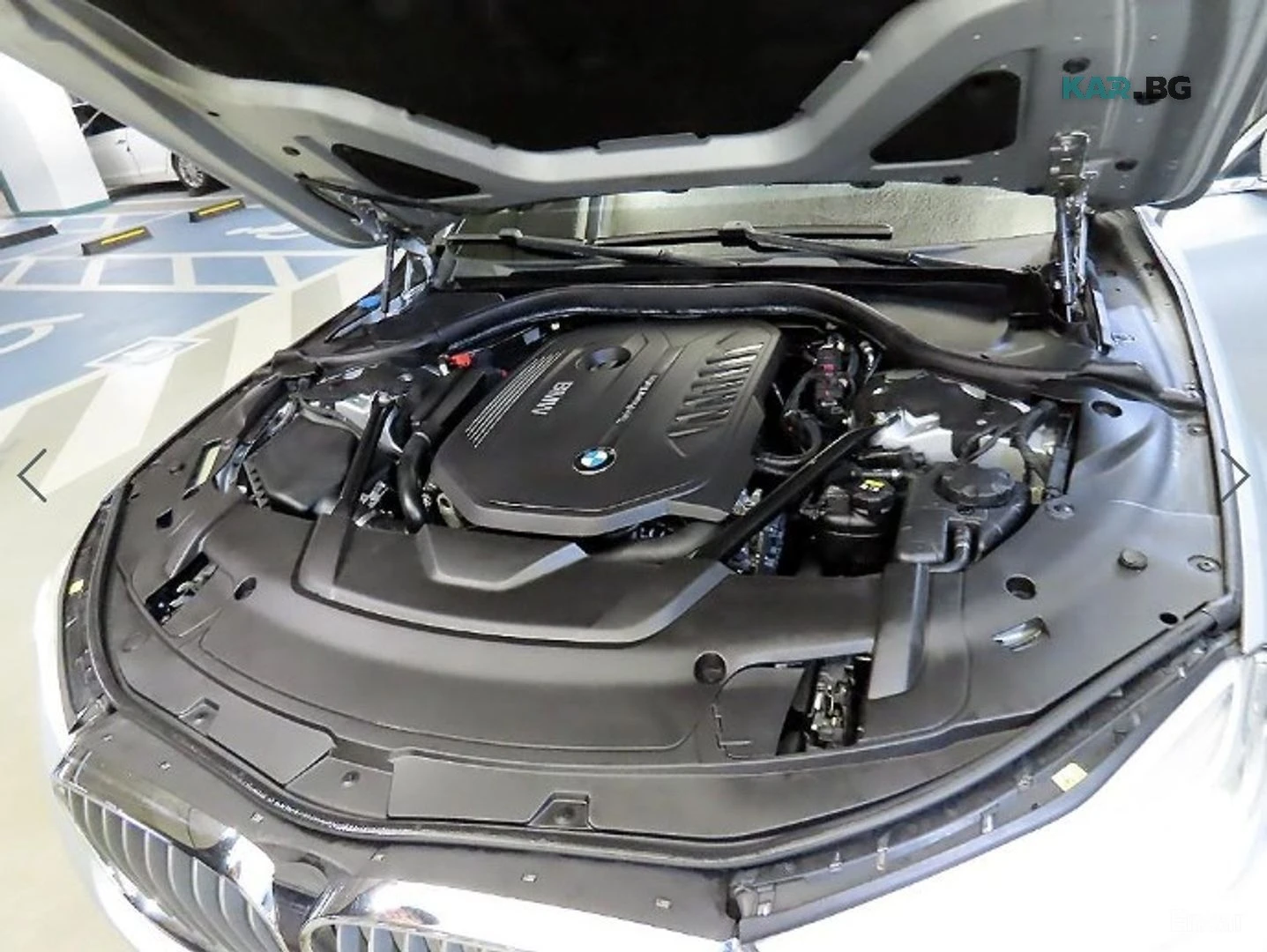 BMW 740 Li xDrive - DISTRONIC - ОБДУХ - 360 - ТВ - ПОДГРЕВ, снимка 17 - Автомобили и джипове - 56070871