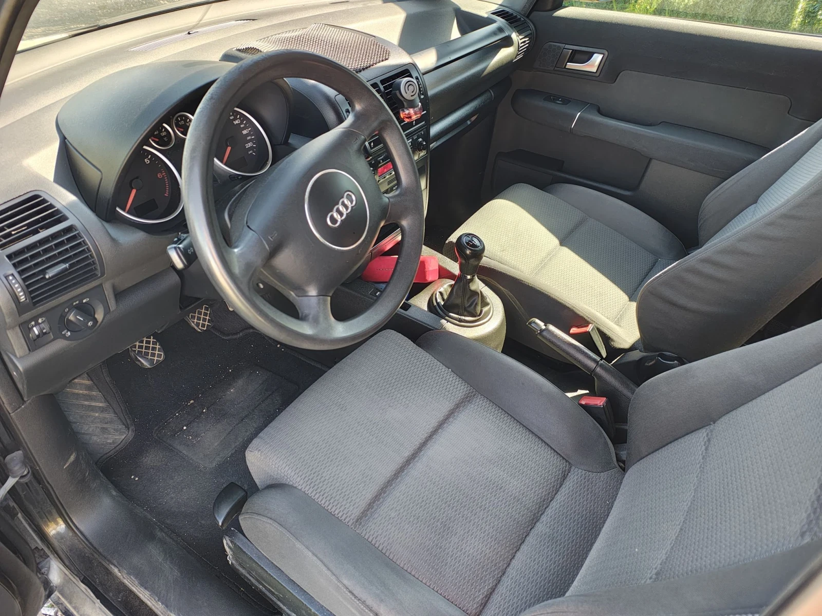 Audi A2 1.4 i, снимка 5 - Автомобили и джипове - 56640810