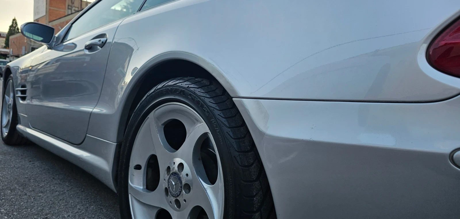 Mercedes-Benz SL 500 AMG, снимка 15 - Автомобили и джипове - 56704505