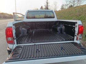 Toyota Hilux 2.4 D-4D 4WD | 9г гаранция, снимка 8