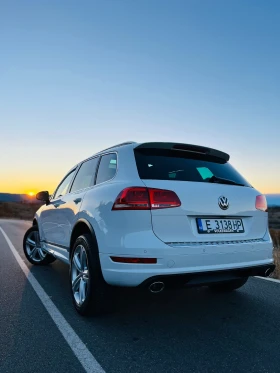 VW Touareg 4. 2 TDI  R-line Exclusieve, снимка 3