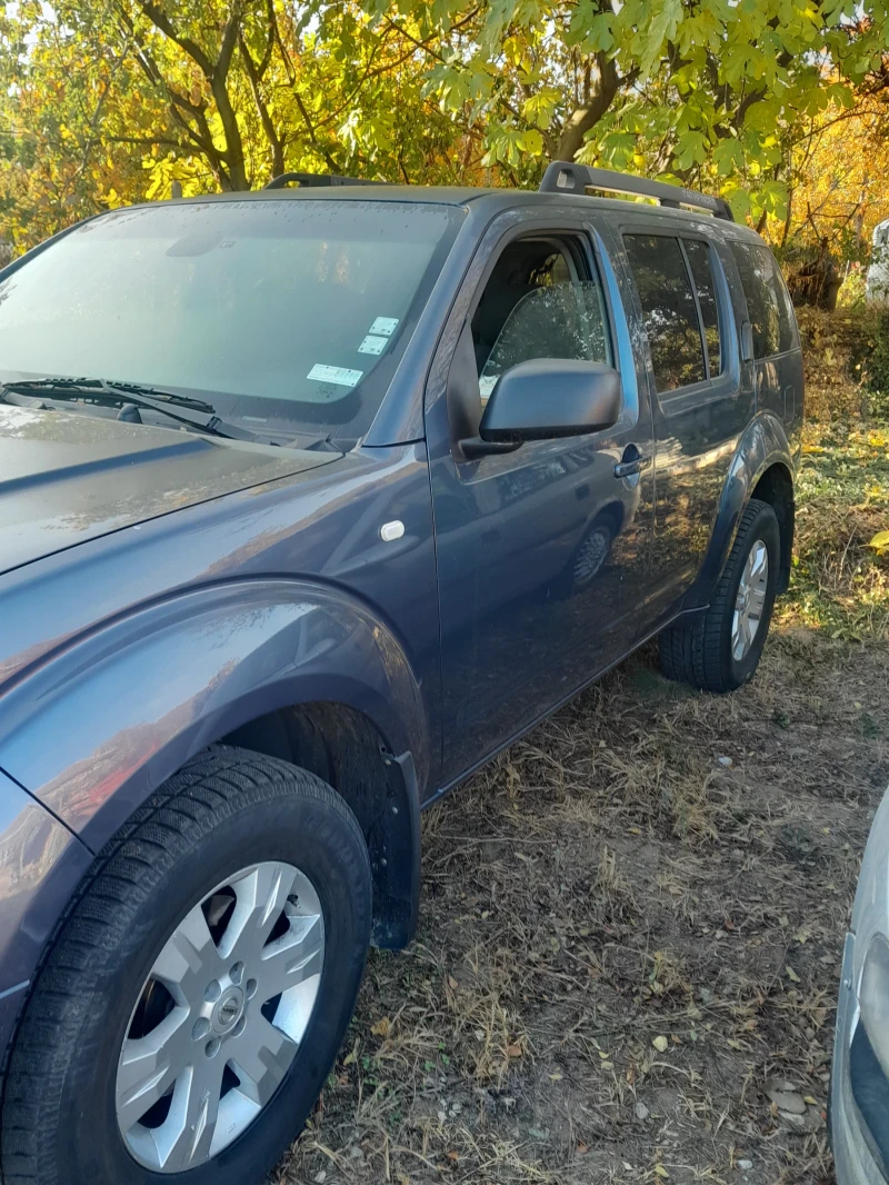 Nissan Pathfinder, снимка 3 - Автомобили и джипове - 48705200