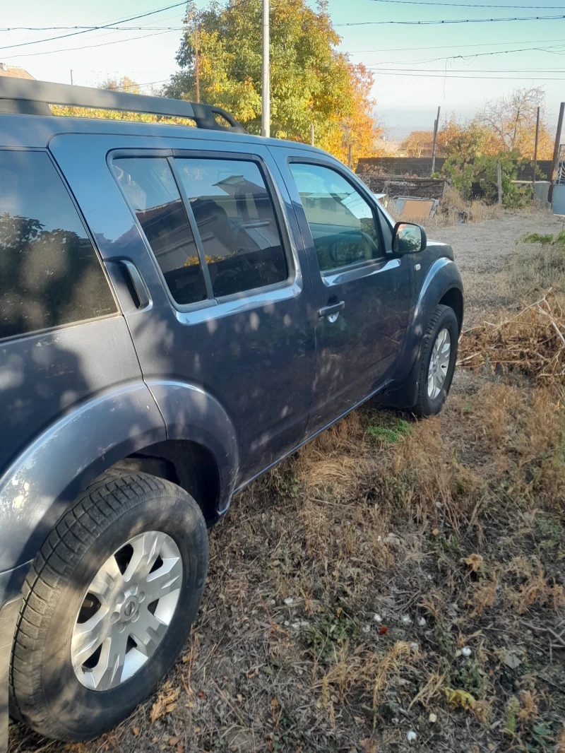 Nissan Pathfinder, снимка 4 - Автомобили и джипове - 48705200