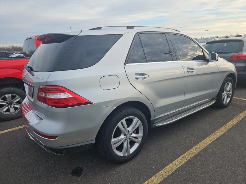 Mercedes-Benz ML multibeam led* Parking Assist, снимка 3 - Автомобили и джипове - 48247856