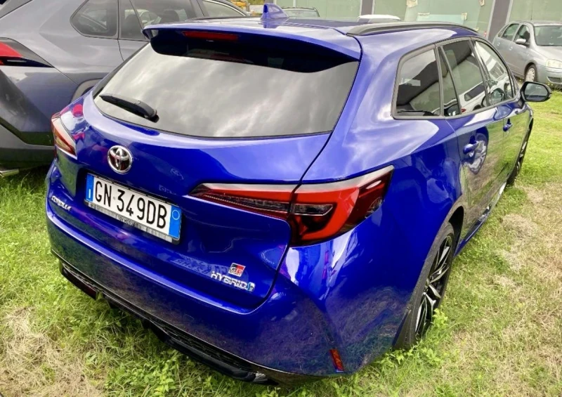 Toyota Corolla Touring Sports 1.8 GR-Sport - Hybrid - Automatic -, снимка 3 - Автомобили и джипове - 48420706