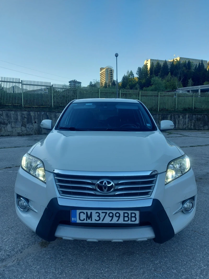 Toyota Rav4 D4D 2.2, снимка 1 - Автомобили и джипове - 48440432