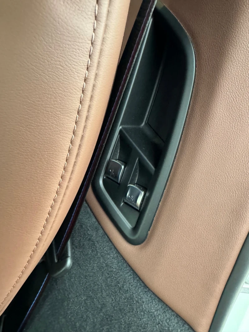 BMW X7 4.0d Xdrive ///M , снимка 9 - Автомобили и джипове - 49624503