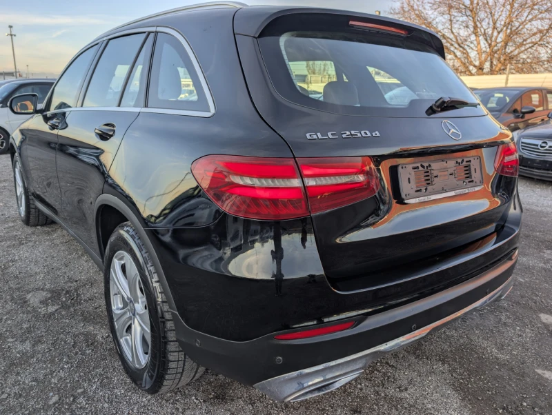 Mercedes-Benz GLC GLC250d 107х.км БЕЗ АНАЛОГ, снимка 4 - Автомобили и джипове - 52526344