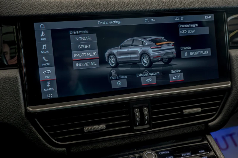 Porsche Cayenne Coupe/PDLS/Sport/Chrono/Камера/MCB/PTM/PVTS Plus, снимка 11 - Автомобили и джипове - 52792702