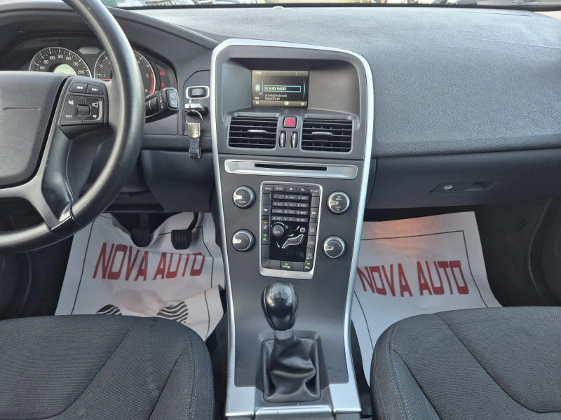 Volvo XC60 2.4D-163кс-4X4, снимка 10 - Автомобили и джипове - 52886482