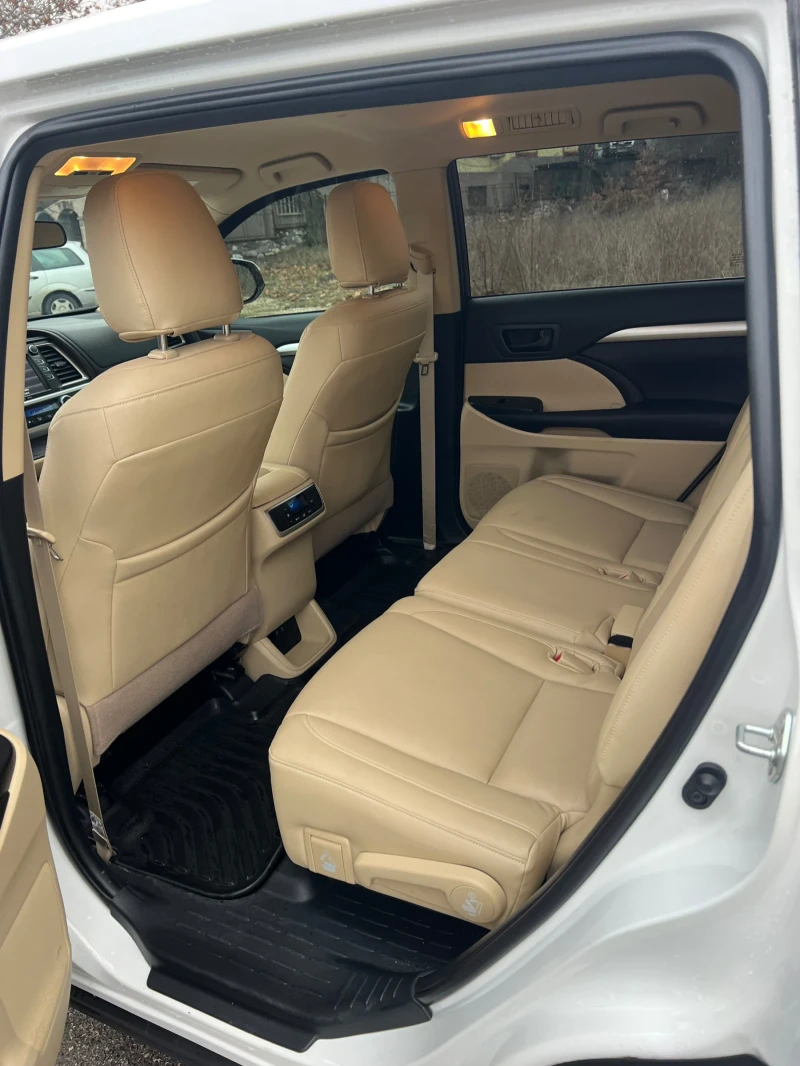 Toyota Highlander, снимка 9 - Автомобили и джипове - 53297356
