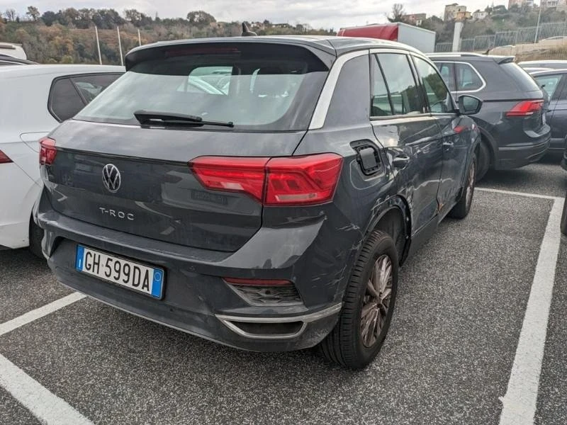 VW T-Roc 1.0 TSI Business - Petrol - Manual - 24.220км!, снимка 4 - Автомобили и джипове - 48420706