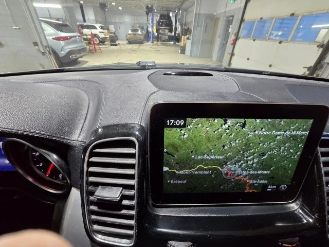 Mercedes-Benz GLE * AMG 43 * CARFAX *    | Mobile.bg   17