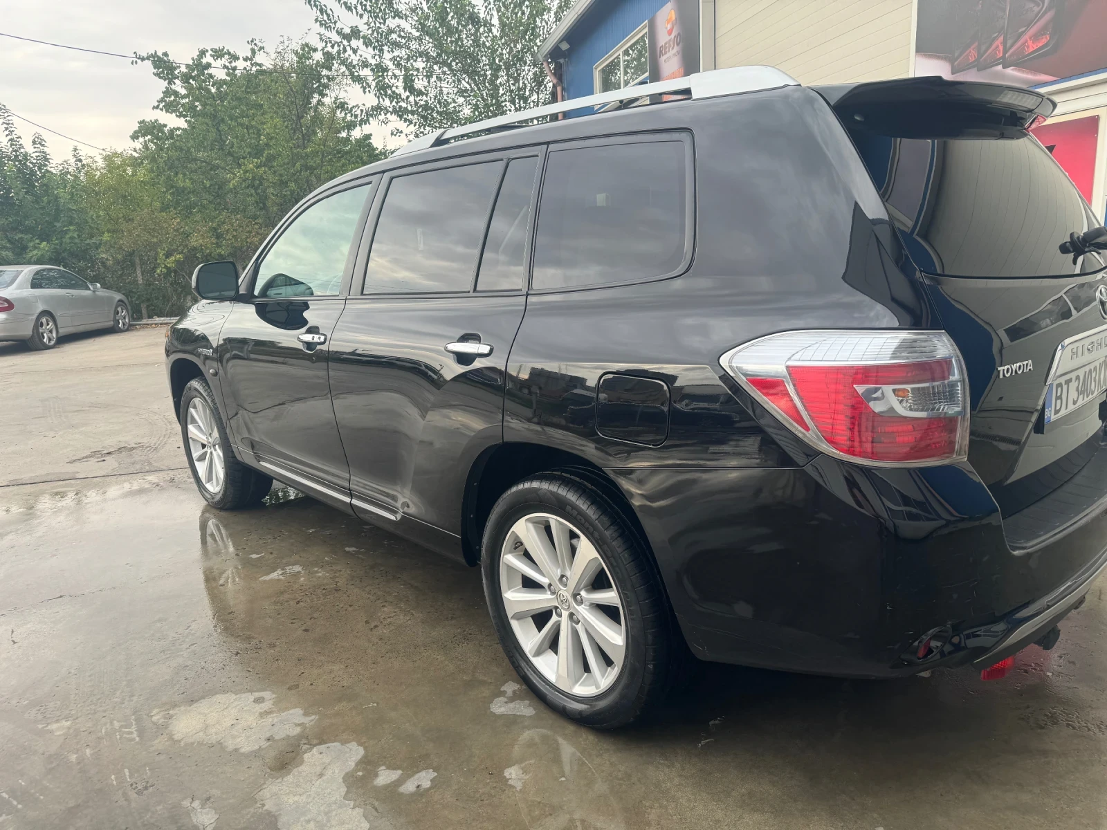 Toyota Highlander Hybrid Limited 6+ 1 регистриран 4х4 - изображение 6