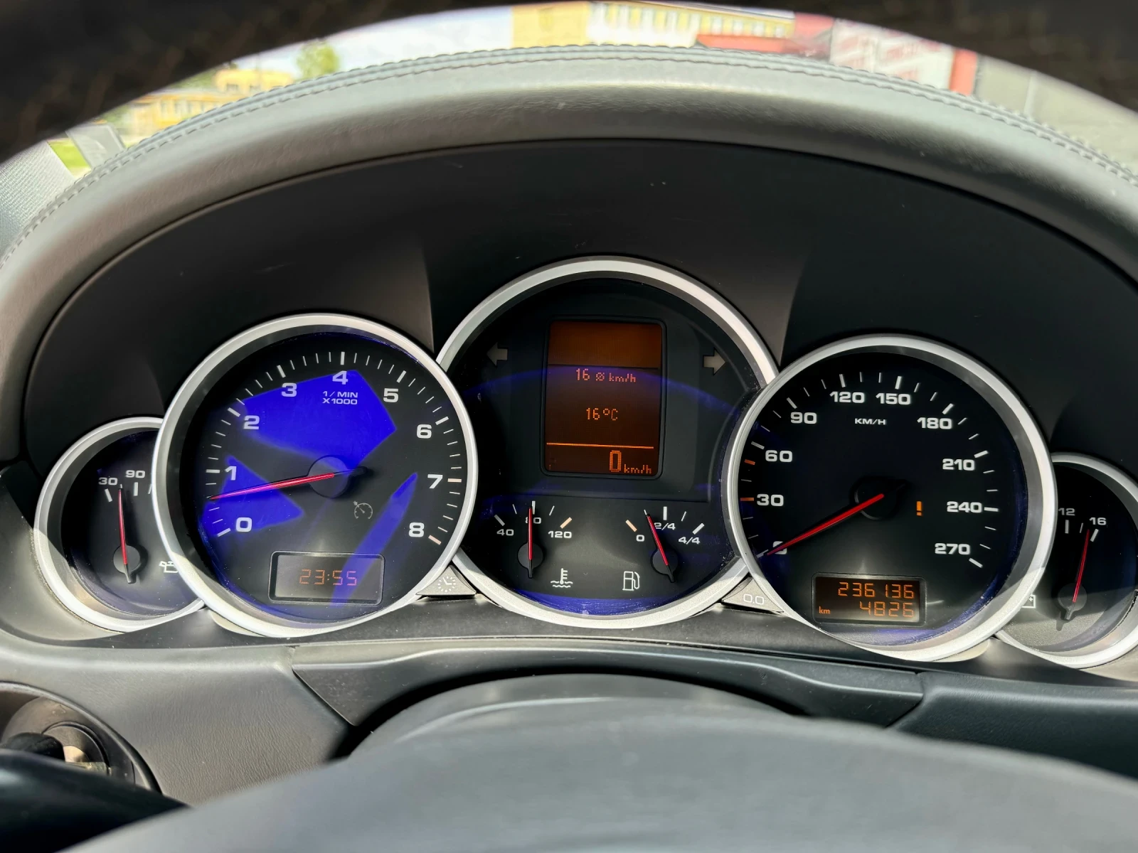 Porsche Cayenne 4.5 S - изображение 6