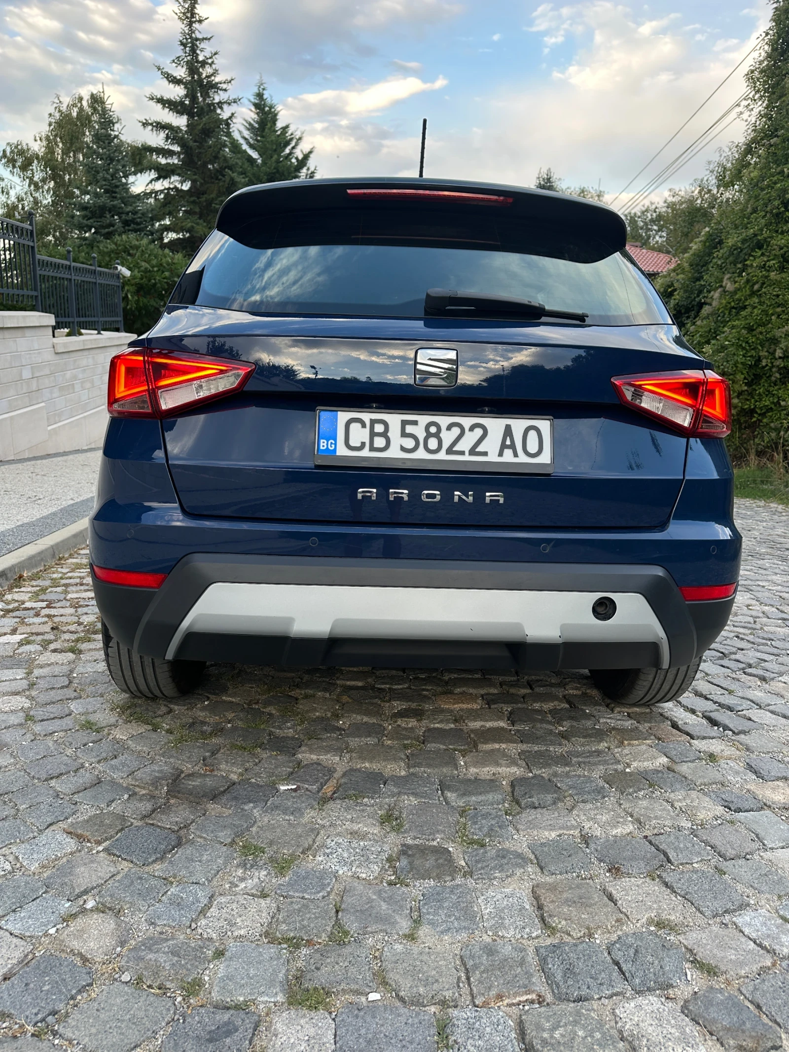 Seat Arona 1.6 D Full Led Автоматик, Обслужена - изображение 5