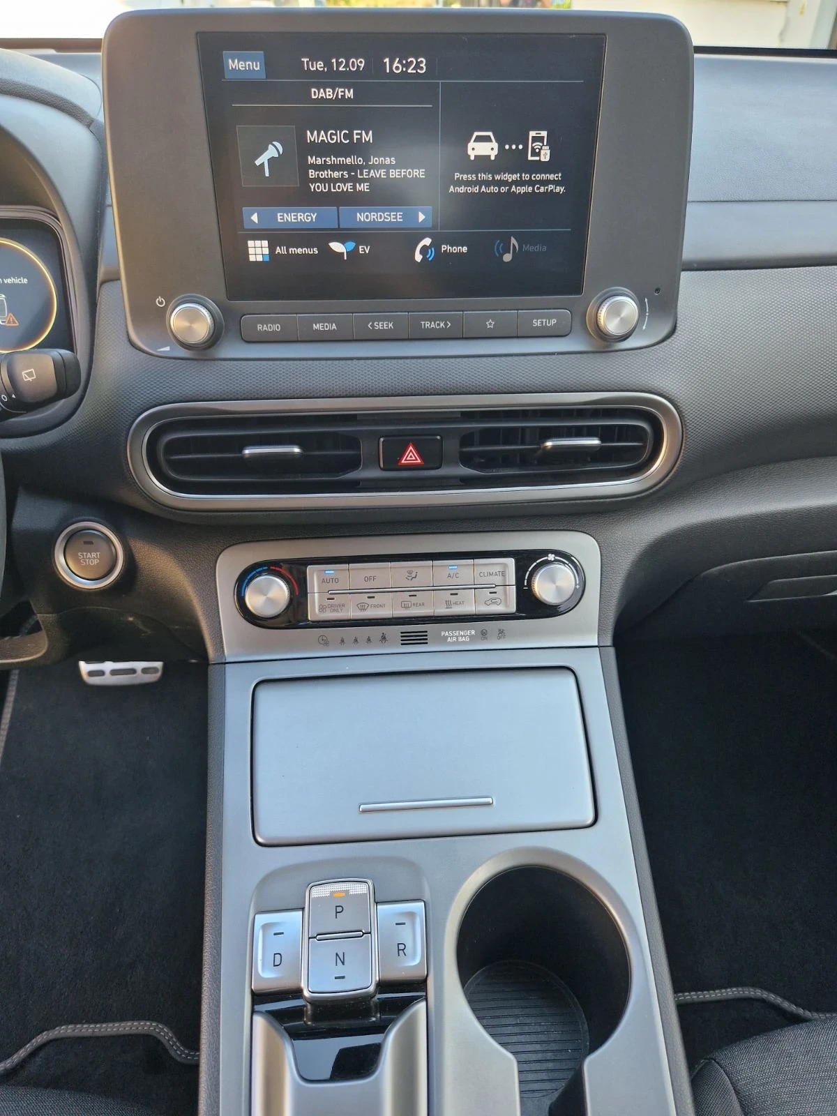 Hyundai Kona | Mobile.bg   12