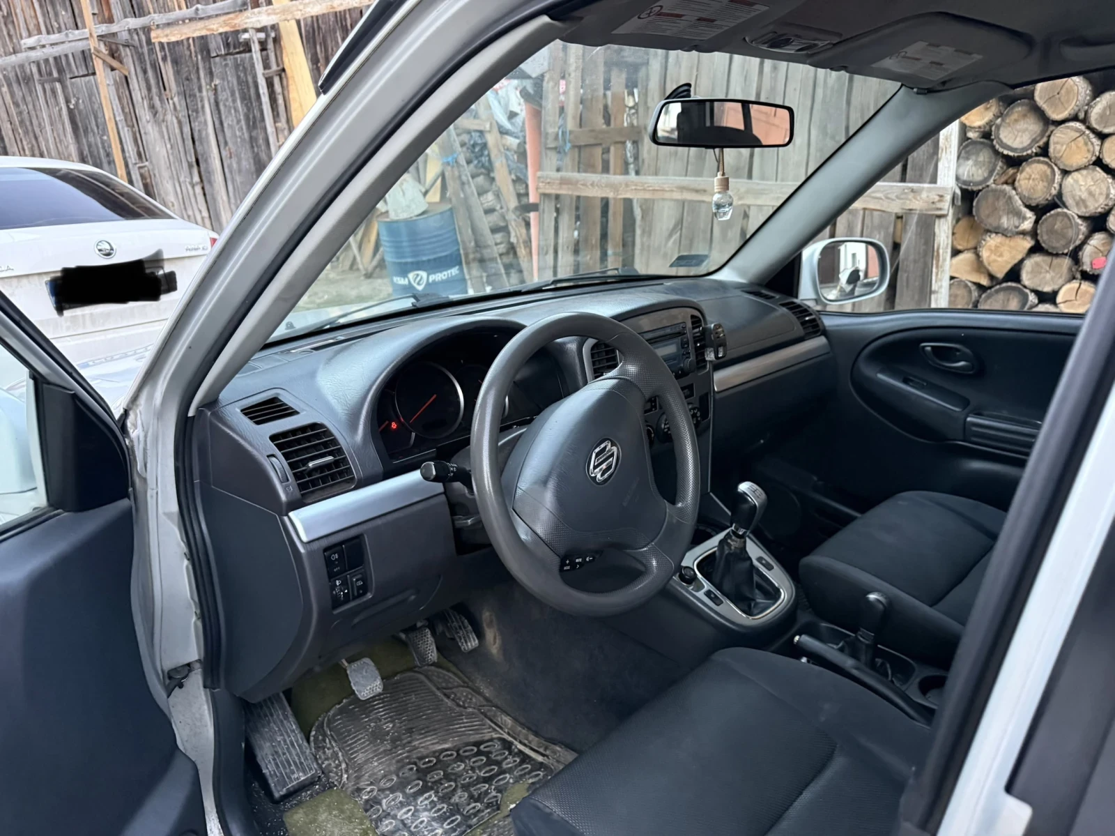 Suzuki Grand vitara 2.0 -128 �.� | Mobile.bg � ����������� 4