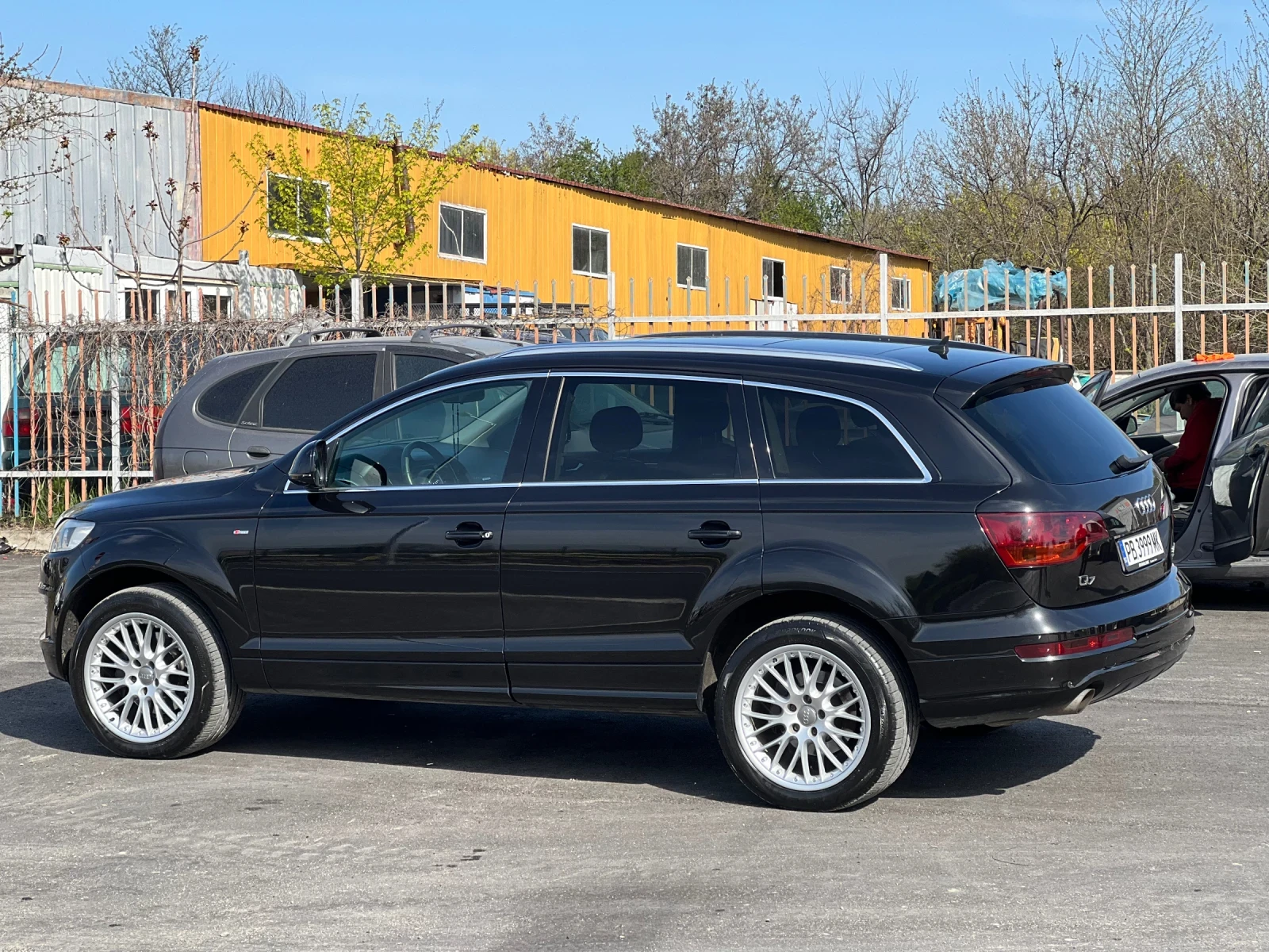 Audi Q7 Quattro, снимка 9 - Автомобили и джипове - 54033650