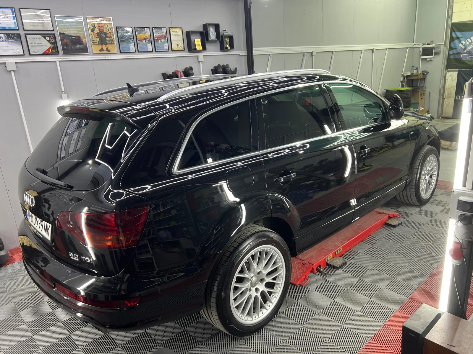 Audi Q7 Quattro, снимка 4 - Автомобили и джипове - 54033650