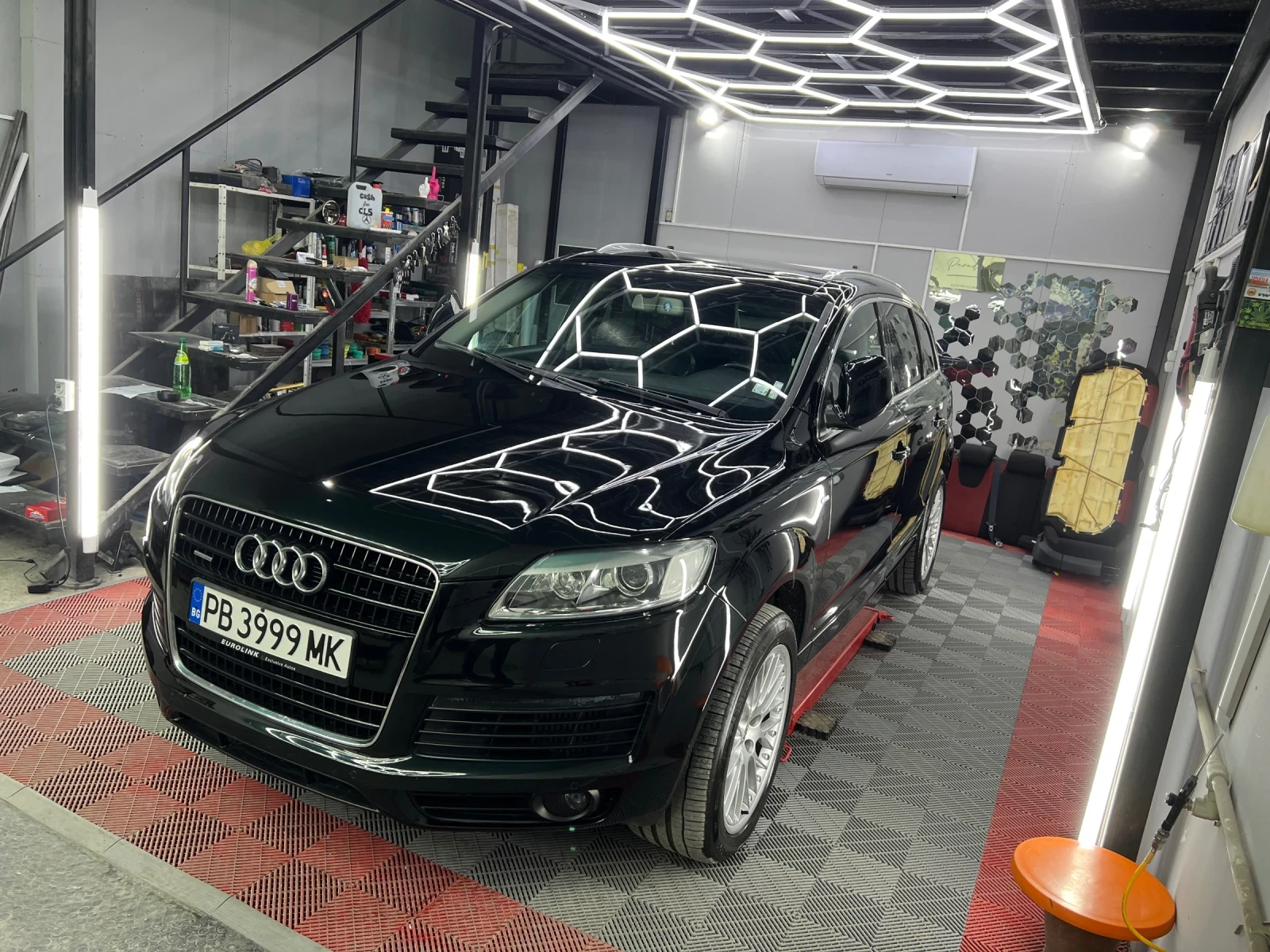Audi Q7 Quattro, снимка 2 - Автомобили и джипове - 54033650