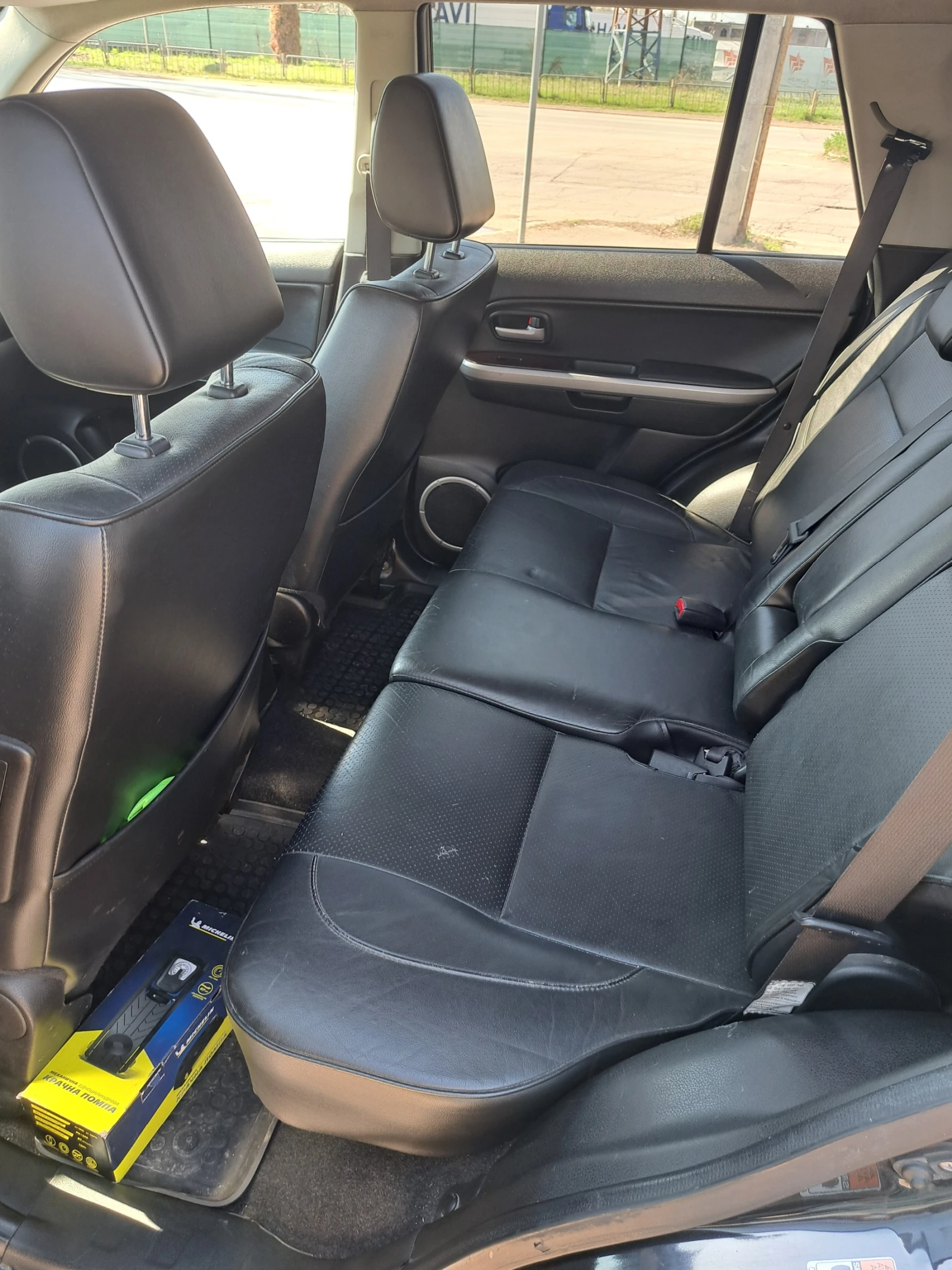 Suzuki Grand vitara 1.9 ddis, снимка 8 - Автомобили и джипове - 54100126