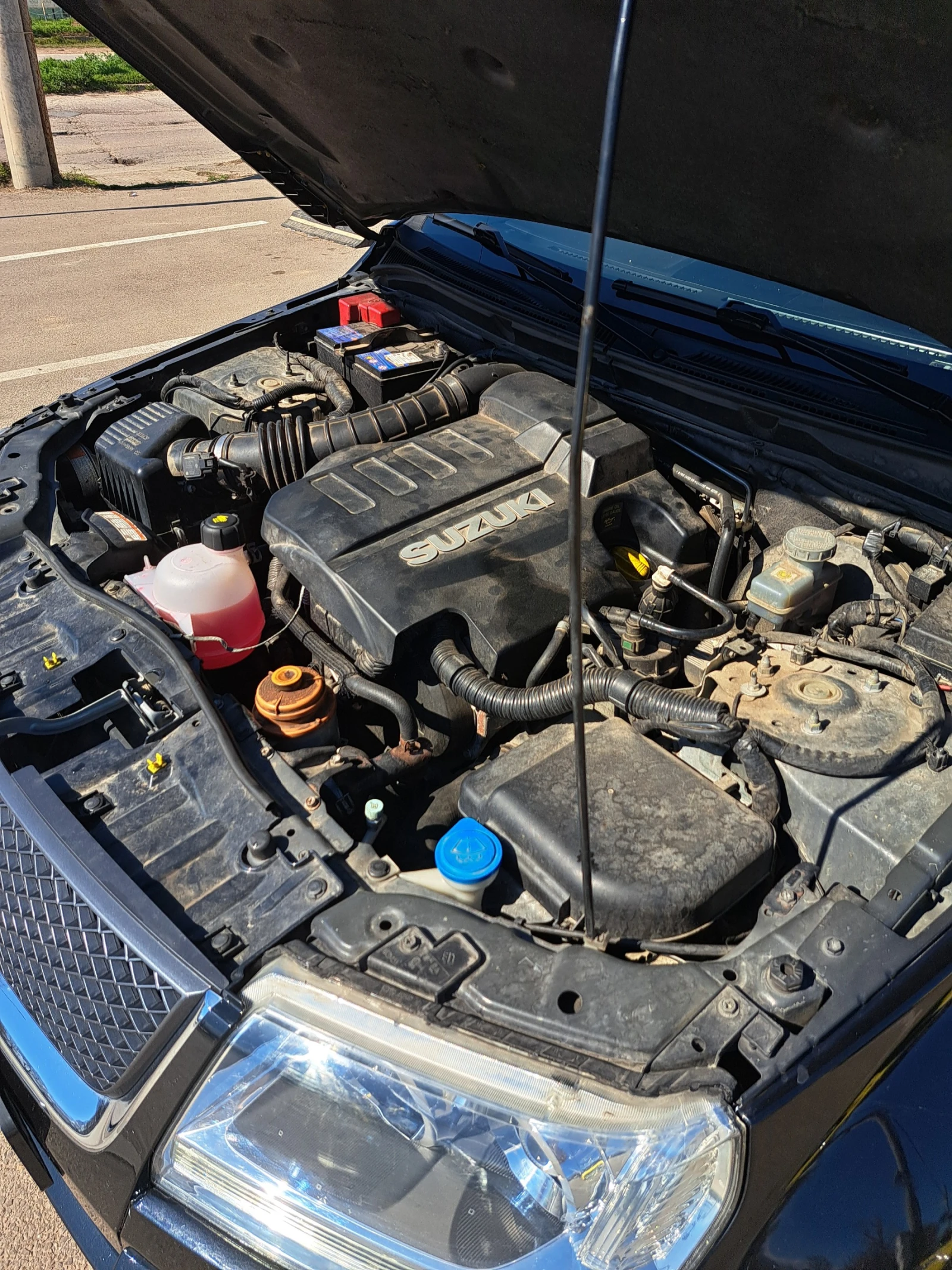 Suzuki Grand vitara 1.9 ddis, снимка 14 - Автомобили и джипове - 54100126