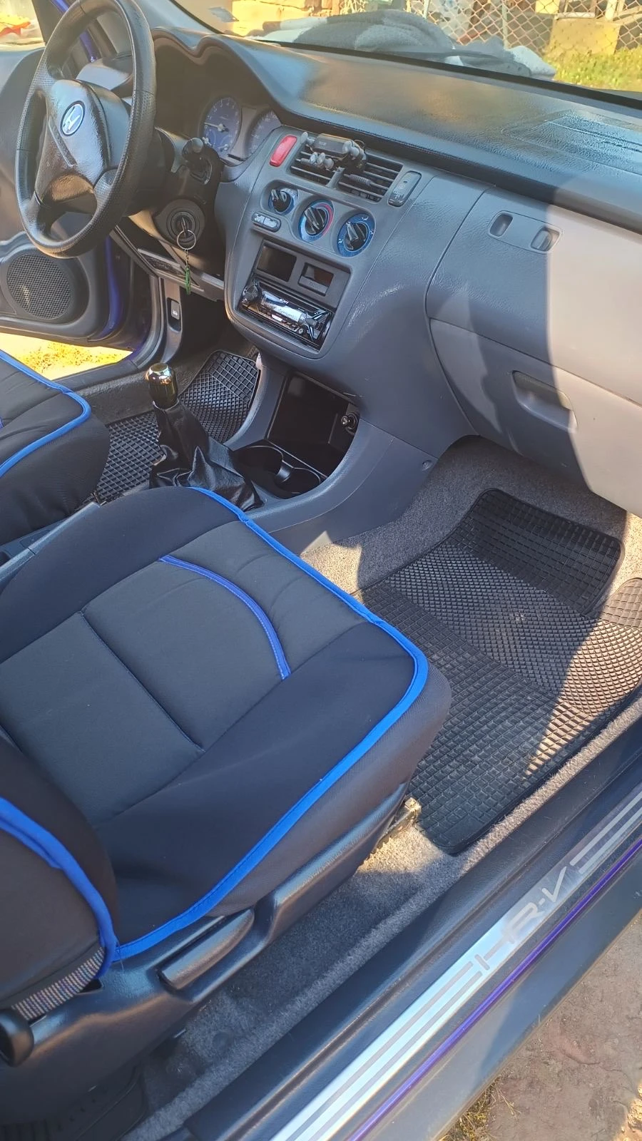 Honda Hr-v 4X4, снимка 5 - Автомобили и джипове - 54335798