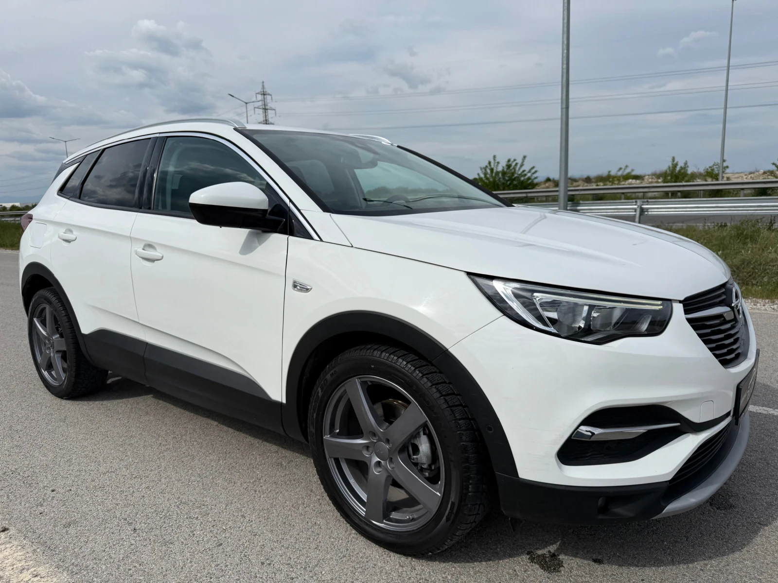 Opel Grandland X 1.5 CDTI / COSMO / KOJA / NAVI / ГАРАНЦИЯ