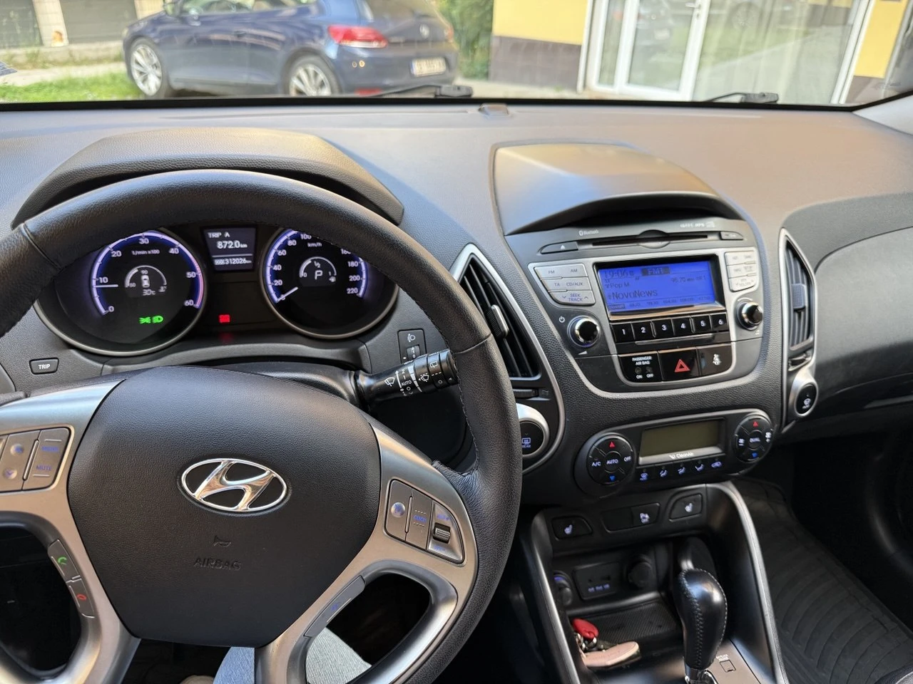 Hyundai IX35, снимка 9 - Автомобили и джипове - 54722231