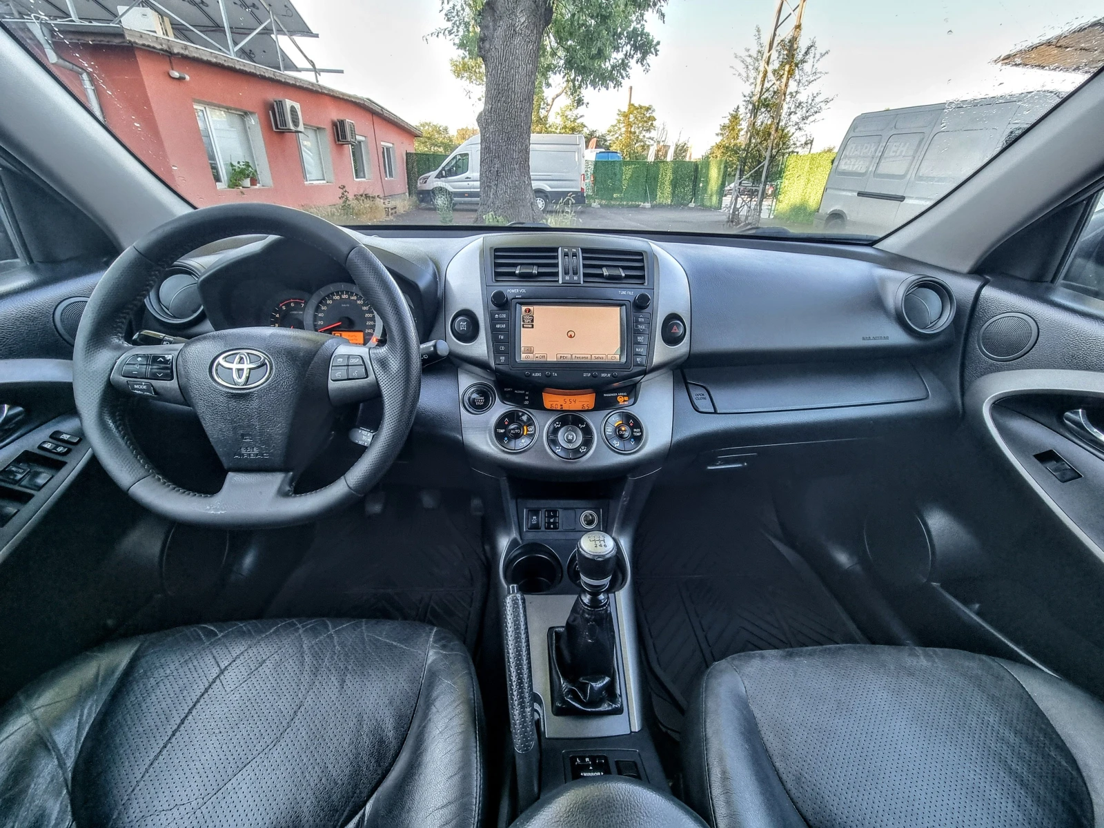 Toyota Rav4 2.2 D4D 150 �.�. 4�4 ���� ���� ���������� �������� | Mobile.bg � ����������� 16