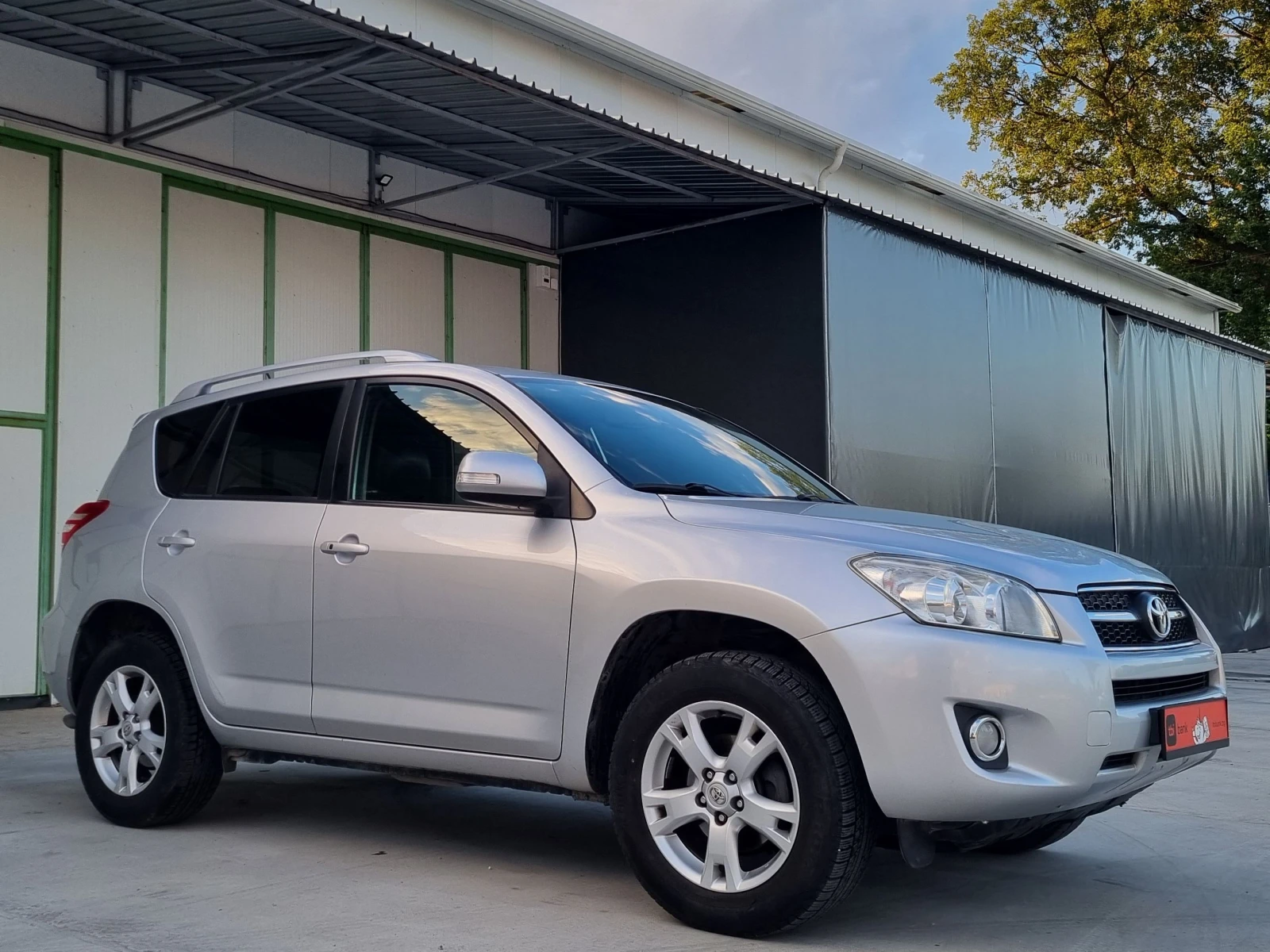 Toyota Rav4 2.2 D4D 150 �.�. 4�4 ���� ���� ���������� �������� | Mobile.bg � ����������� 9