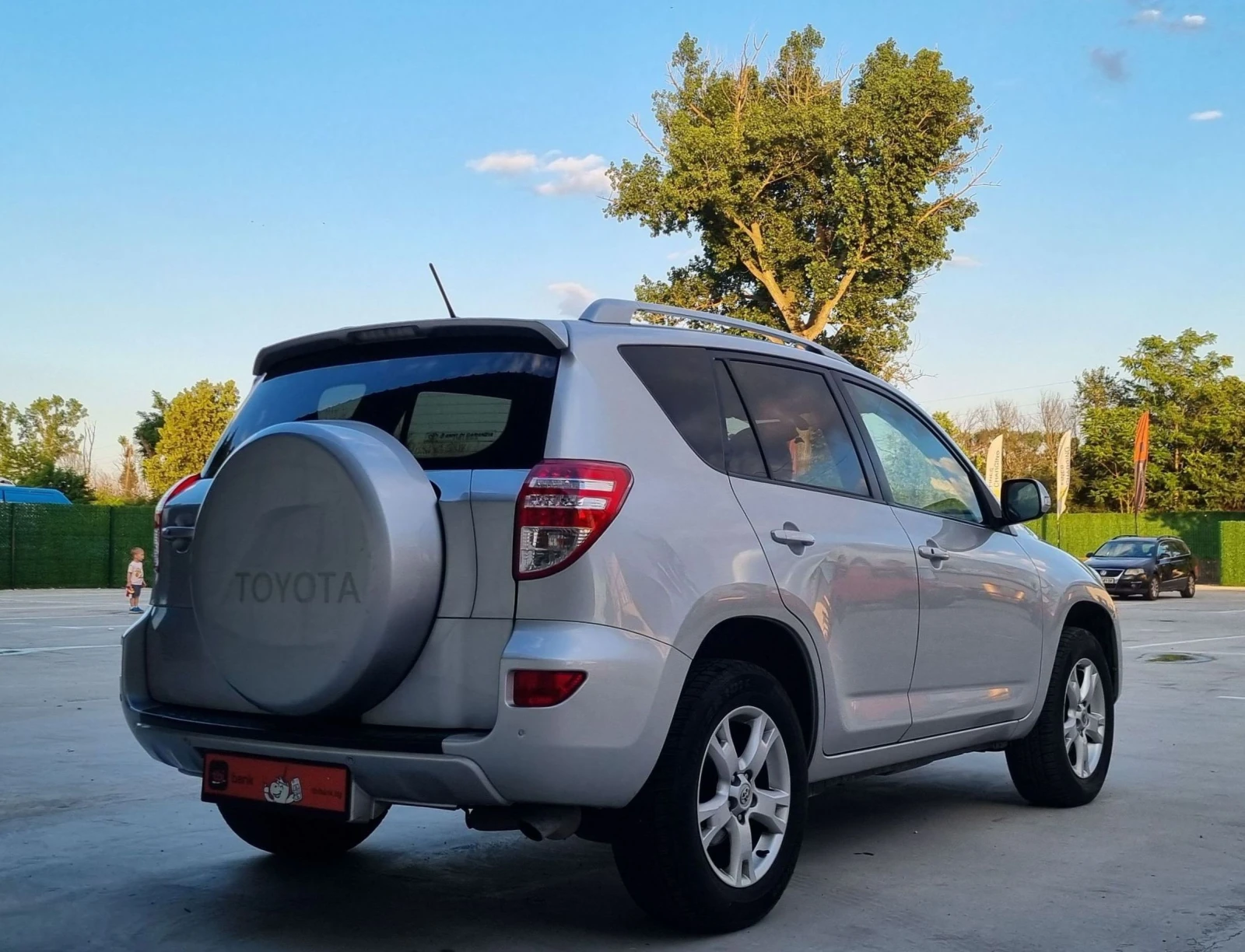 Toyota Rav4 2.2 D4D 150 �.�. 4�4 ���� ���� ���������� �������� | Mobile.bg � ����������� 11