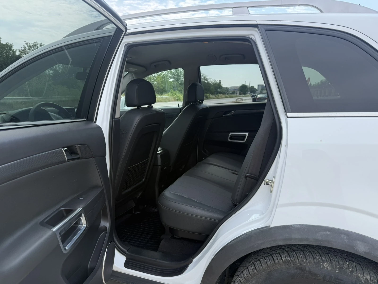 Opel Antara 2.0 CDTI 180 к.с. АВТОМАТ, снимка 11 - Автомобили и джипове - 55008312