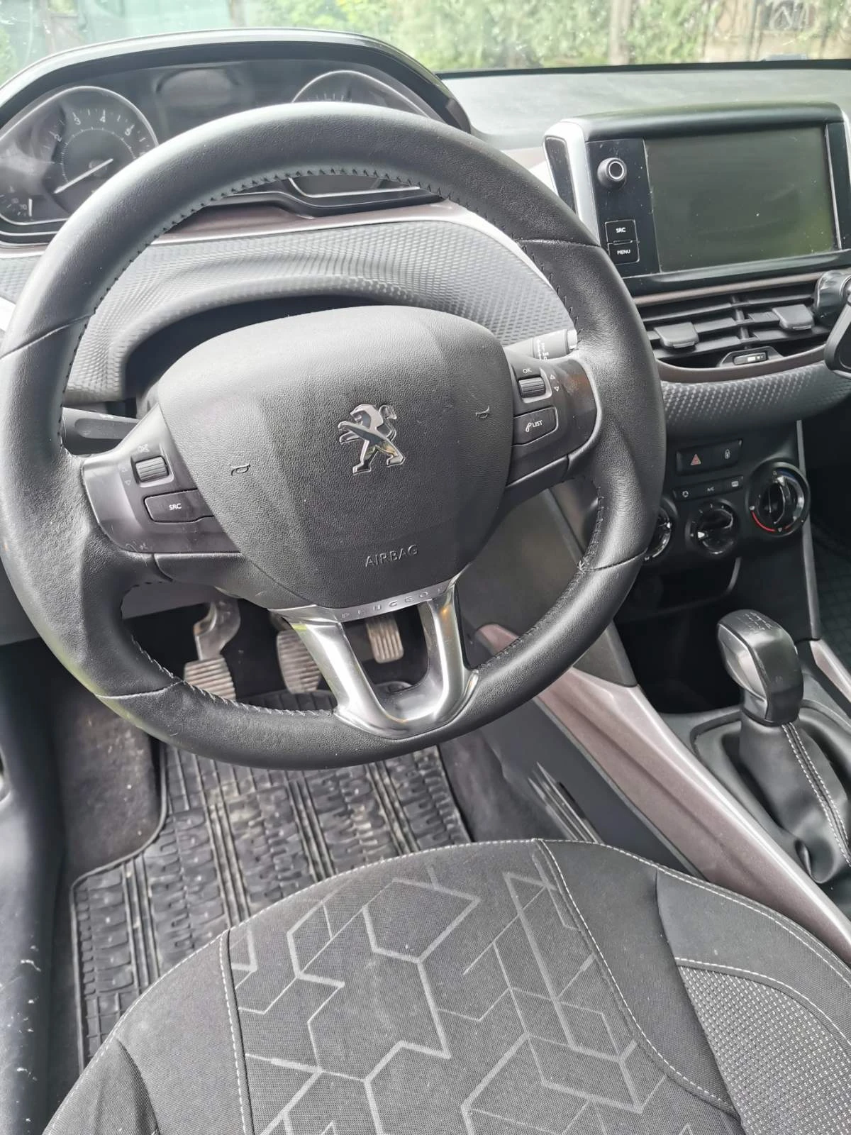 Peugeot 2008 1, 2 vTi, 82 кс, 116000 км, снимка 7 - Автомобили и джипове - 55157541
