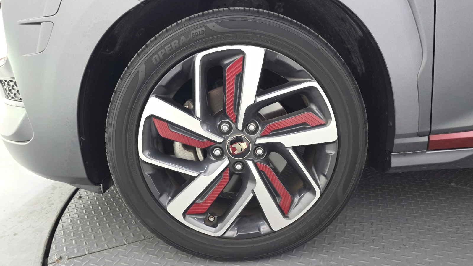 Hyundai Kona 1.6T Iron Man Edition* BLIND SPOT* КРАЙНА ЦЕНА, снимка 5 - Автомобили и джипове - 55594301
