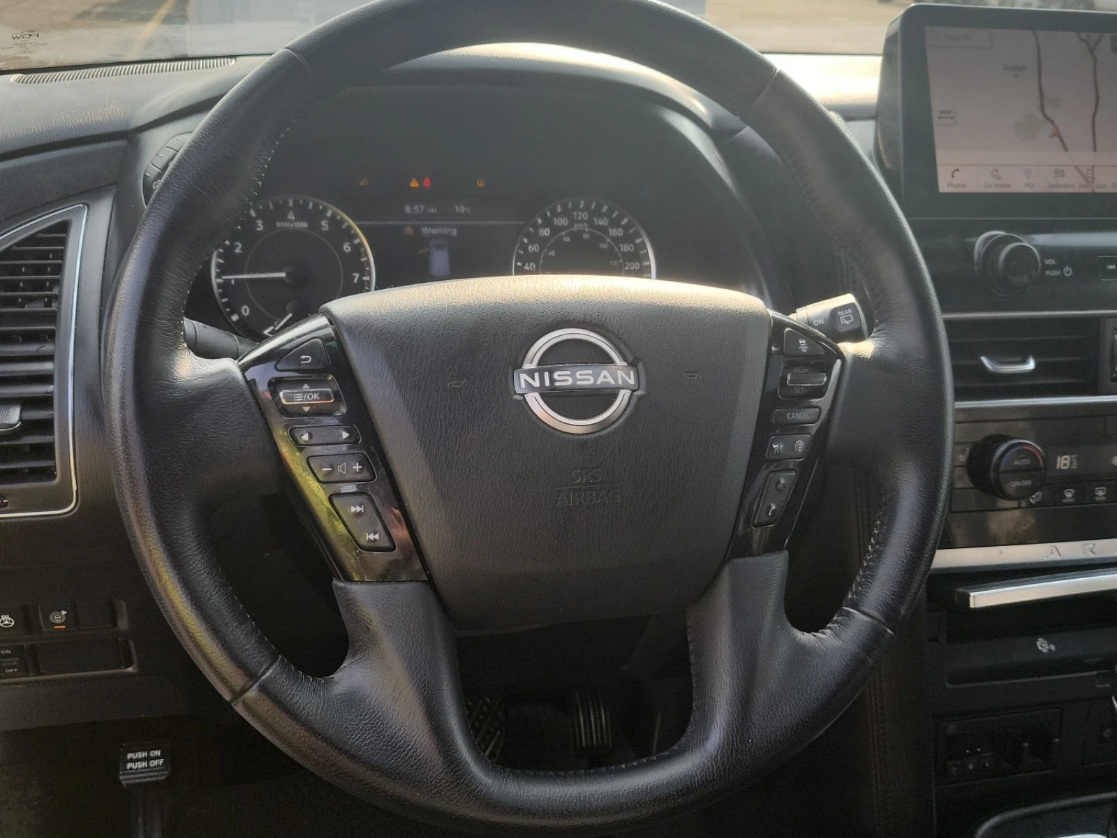 Nissan Armada SL 4x4 5.6L V8, снимка 10 - Автомобили и джипове - 55907553