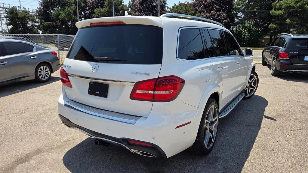 Mercedes-Benz GLS 500 4MATIC* AMG* 360 КАМЕРИ* КРАЙНА ЦЕНА* , снимка 5 - Автомобили и джипове - 56492698