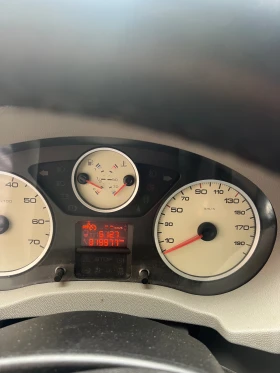 Обява за продажба на Peugeot Expert ~11 000 лв. - изображение 9 | Auto.bg Обява за продажба на Peugeot Expert ~11 000 лв. - изображение 9