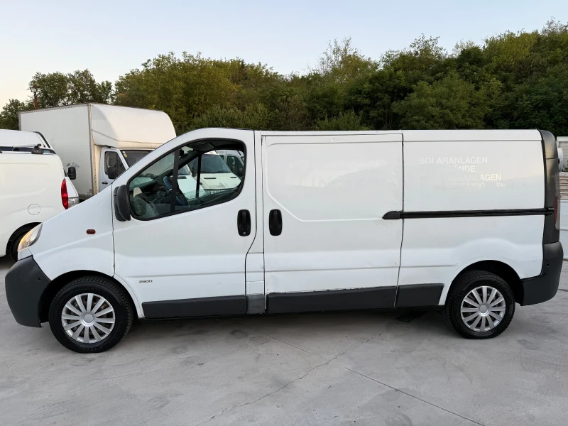 Opel Vivaro 1.9CDTI 2 СТРАНИЧНИ ВРАТИ, снимка 8 - Бусове и автобуси - 51645118