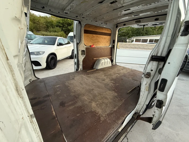Opel Vivaro 1.9CDTI 2 СТРАНИЧНИ ВРАТИ, снимка 15 - Бусове и автобуси - 51645118