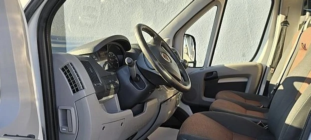 Fiat Ducato 2.3JTD KLIMA 4.50m/2.10m, снимка 5 - Бусове и автобуси - 48777568