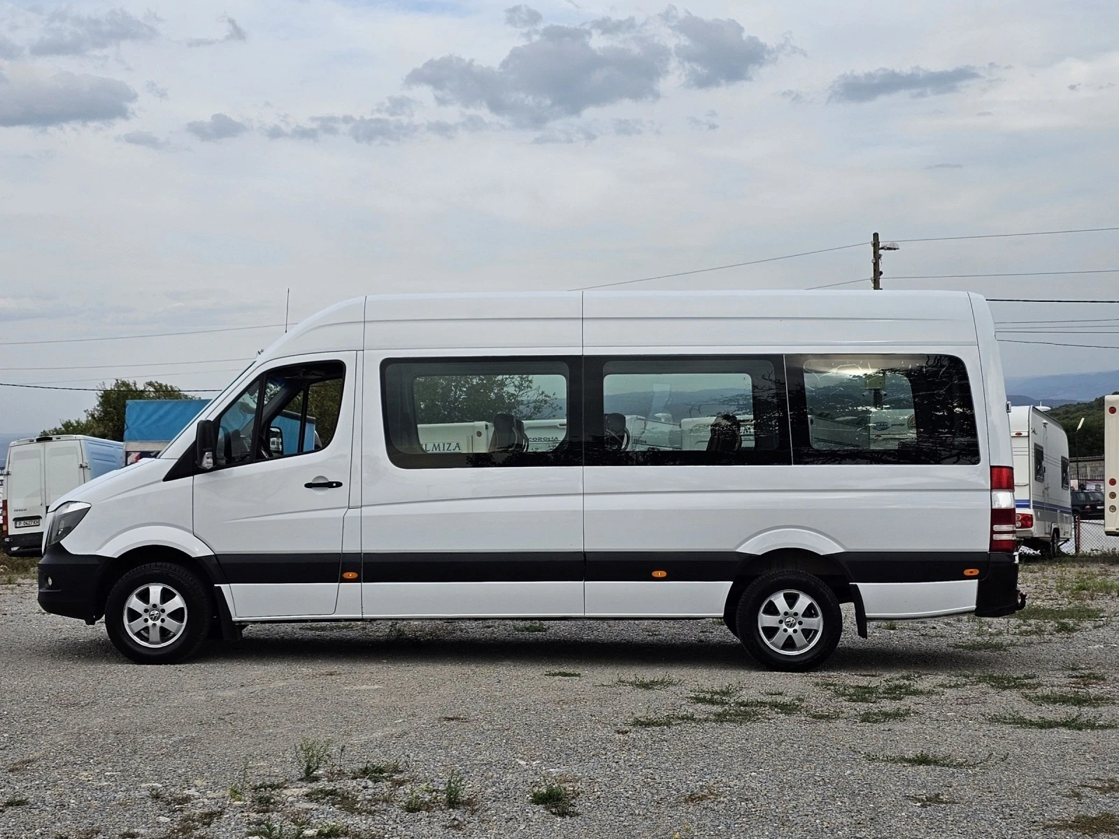 Mercedes-Benz Sprinter 319 3.0 - изображение 5