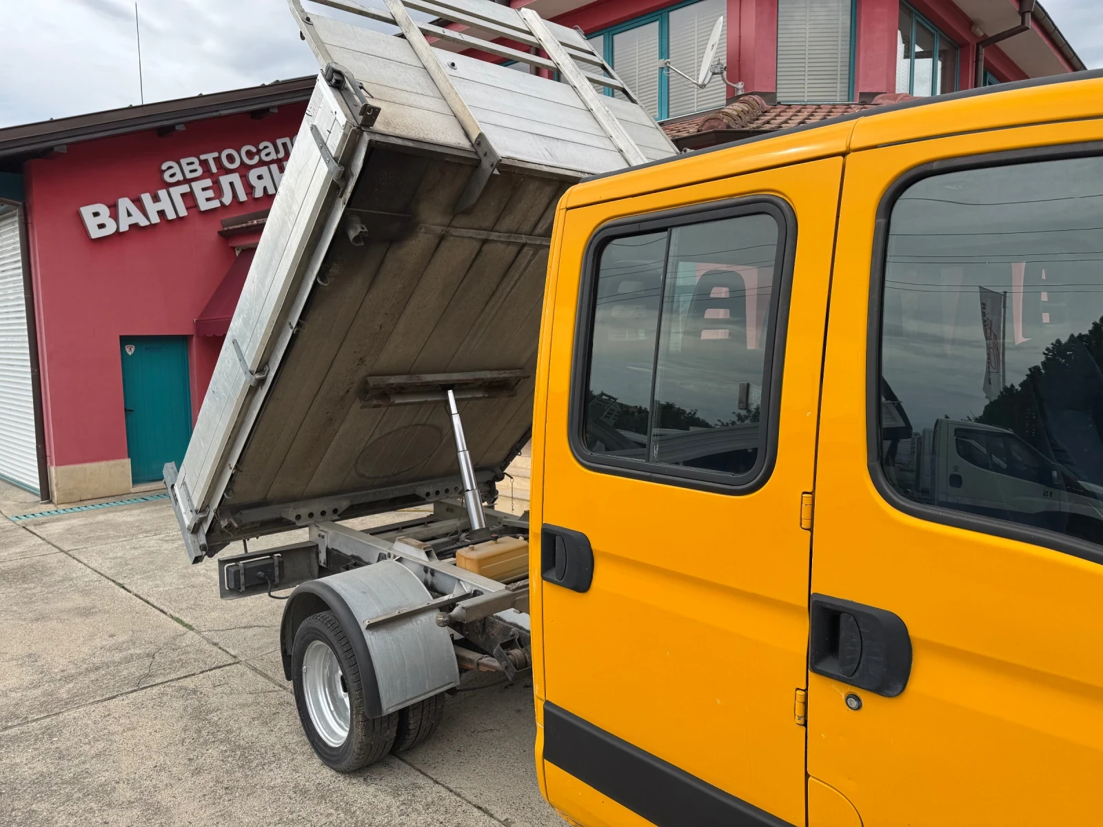 Iveco Daily 35C15* 3.0 HPI*   | Mobile.bg   14