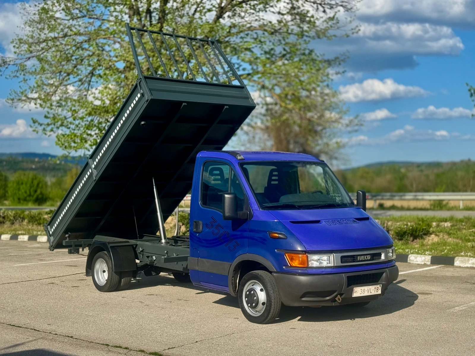 Iveco 35c13 САМОСВАЛ - изображение 3