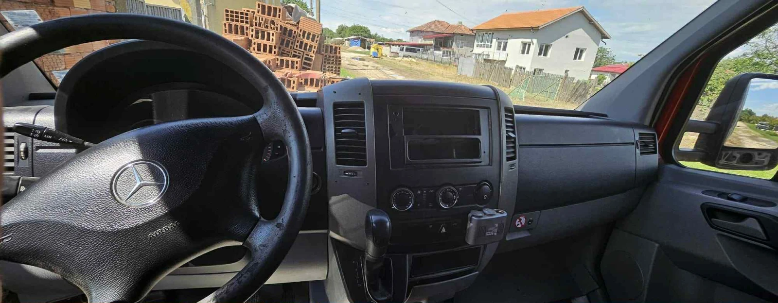 Mercedes-Benz Sprinter 318  - изображение 2